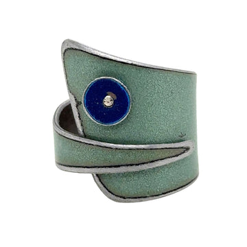 Ring - Green with Blue Dot - Size 7.75