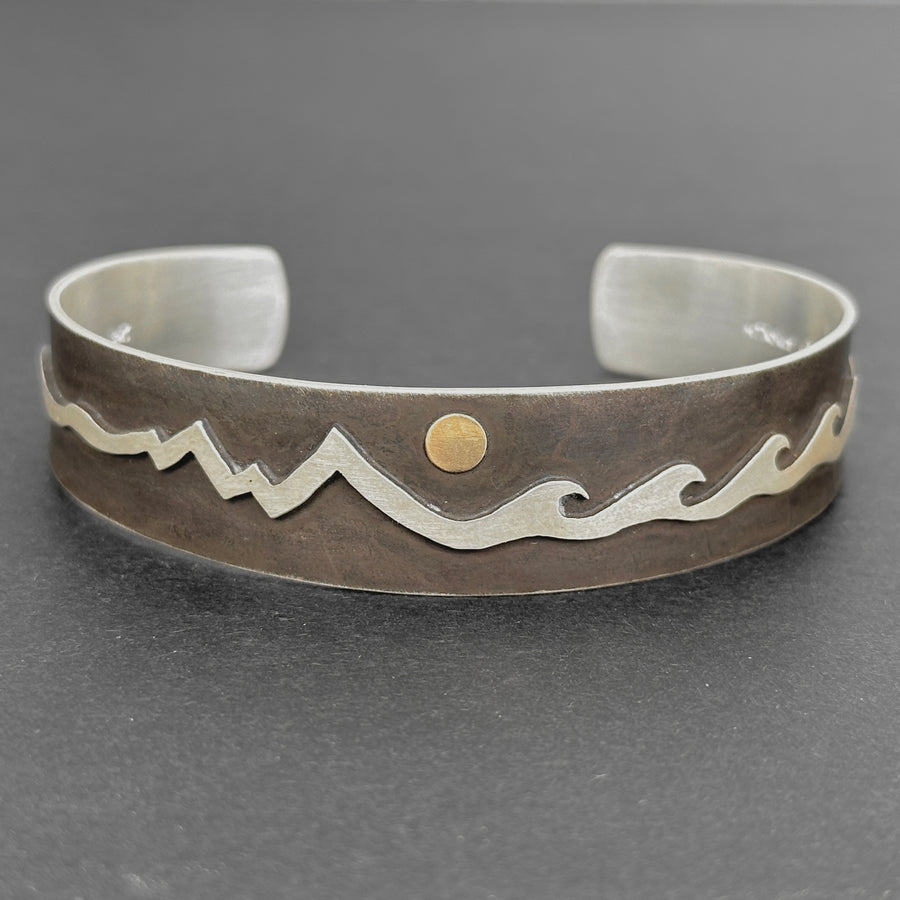 Men's Mountain and Waves Bracelet B31