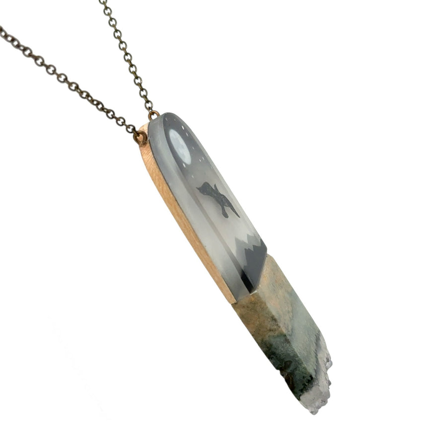 Necklace with Crystals - Flight