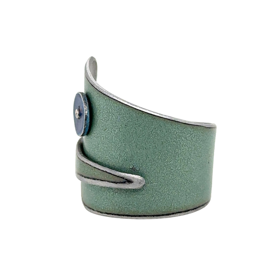 Ring - Green with Blue Dot - Size 7.75