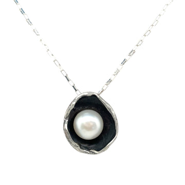 Necklace - Pearl Blossom