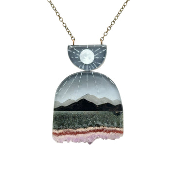 Necklace with Crystals - Magic Hills