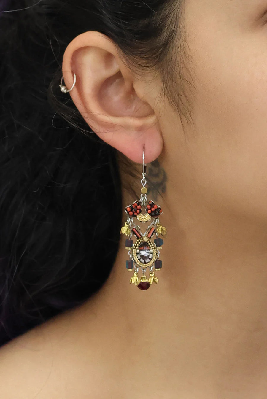 Noble Wine Earrings