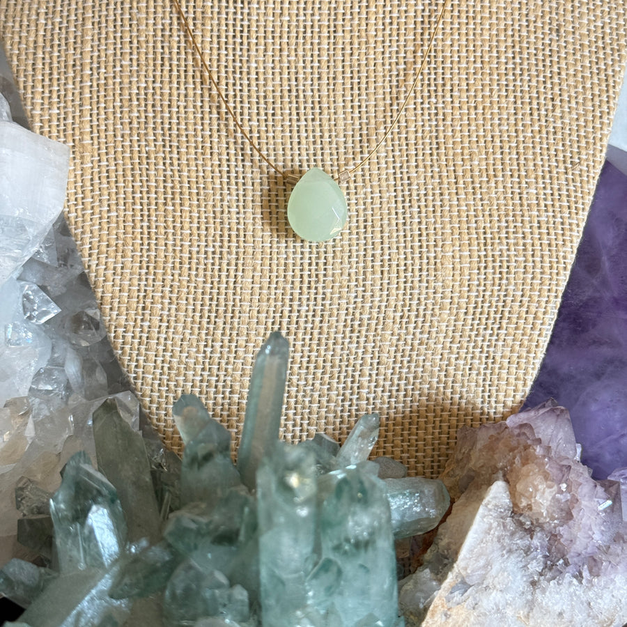 Czech Quartz Necklace - Pistachio