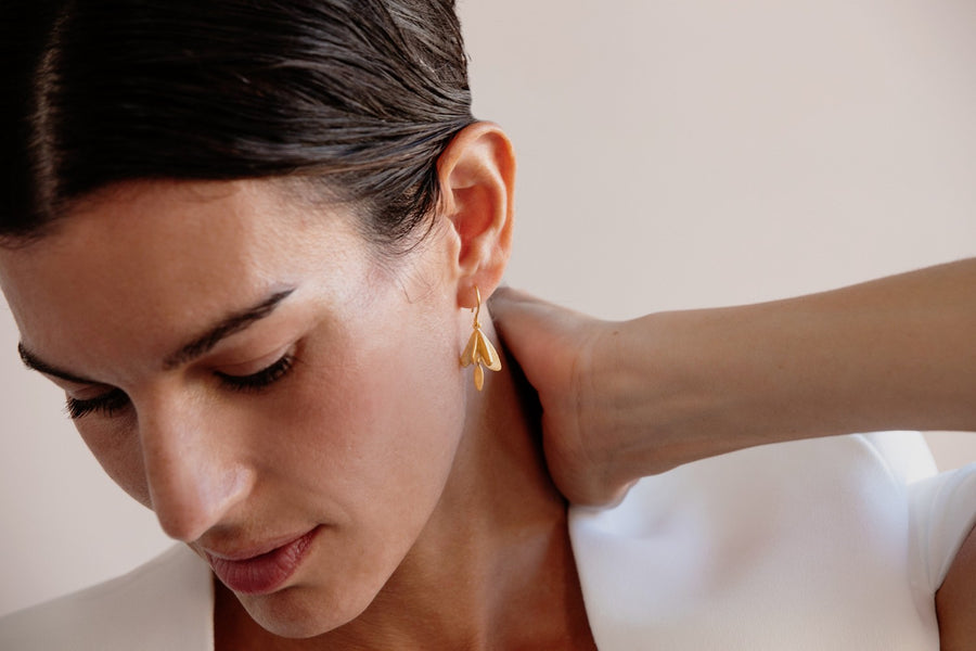 Vol in Gold - Earrings - Short