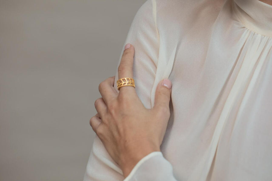 Gaudí Golden - Ring - Size 7.25