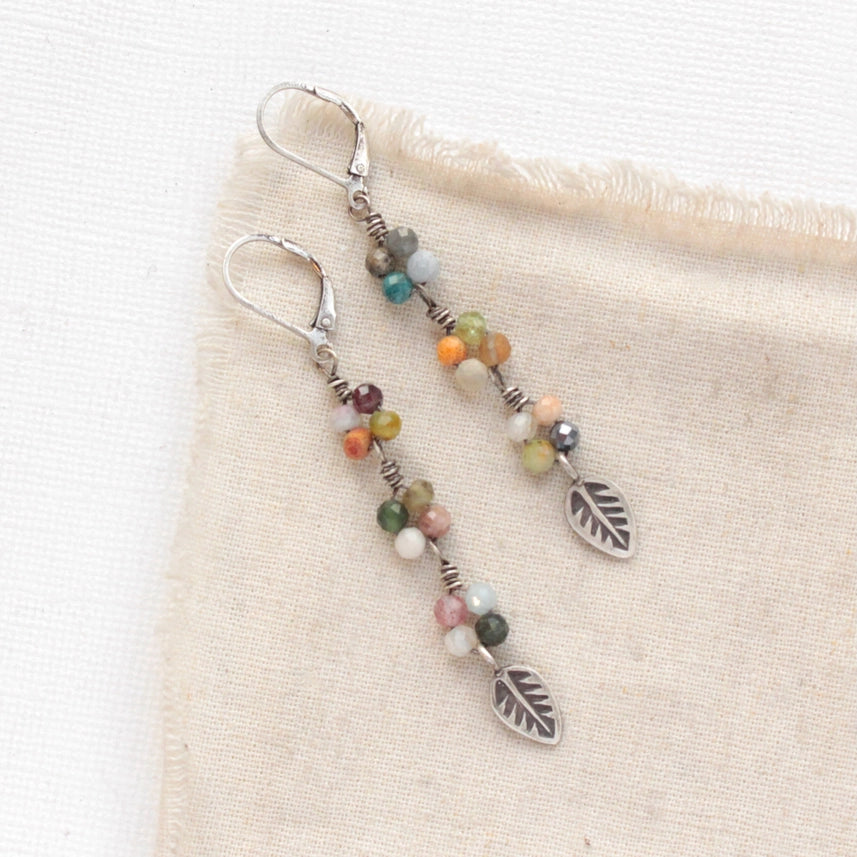 Kaleidoscope - Earrings - Flowing Leaf