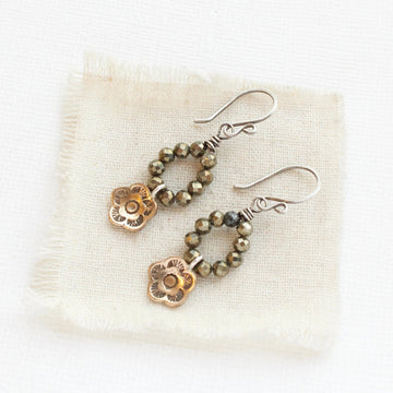 Bronze Mini Cactus Flower - Earrings - Pyrite