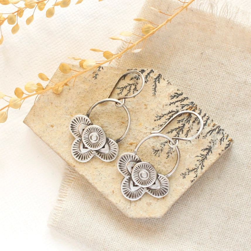 Talara - Earrings - Loop