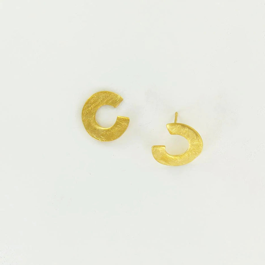 Pletorica in Gold - Earrings - Small Stud