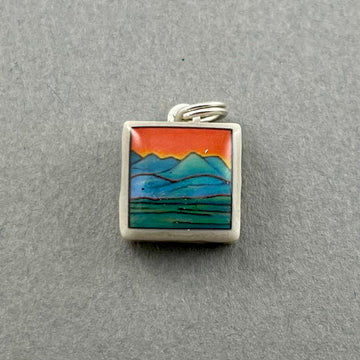 Pendant - Square - Mountains