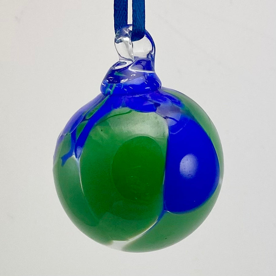 Tiny ornament - Earth
