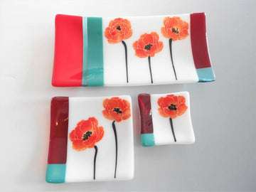 Red Poppy Dishes